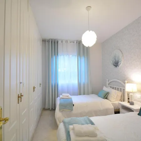 Luxury Beach Side Apartment In Marbella Playa Exterior foto