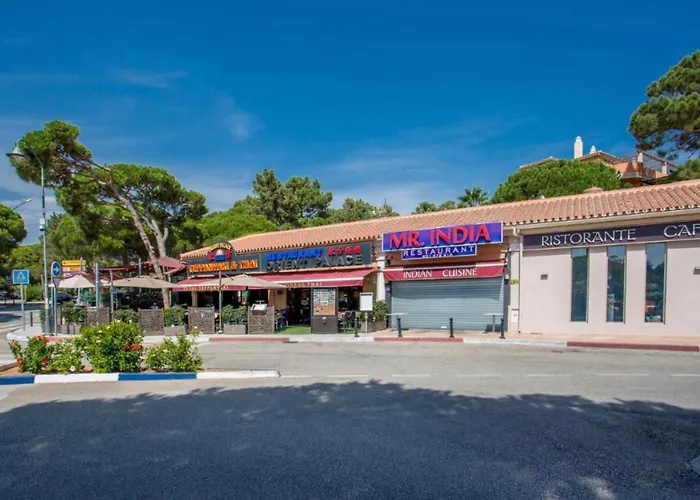 Luxury Beach Side Apartment In Marbella Playa
